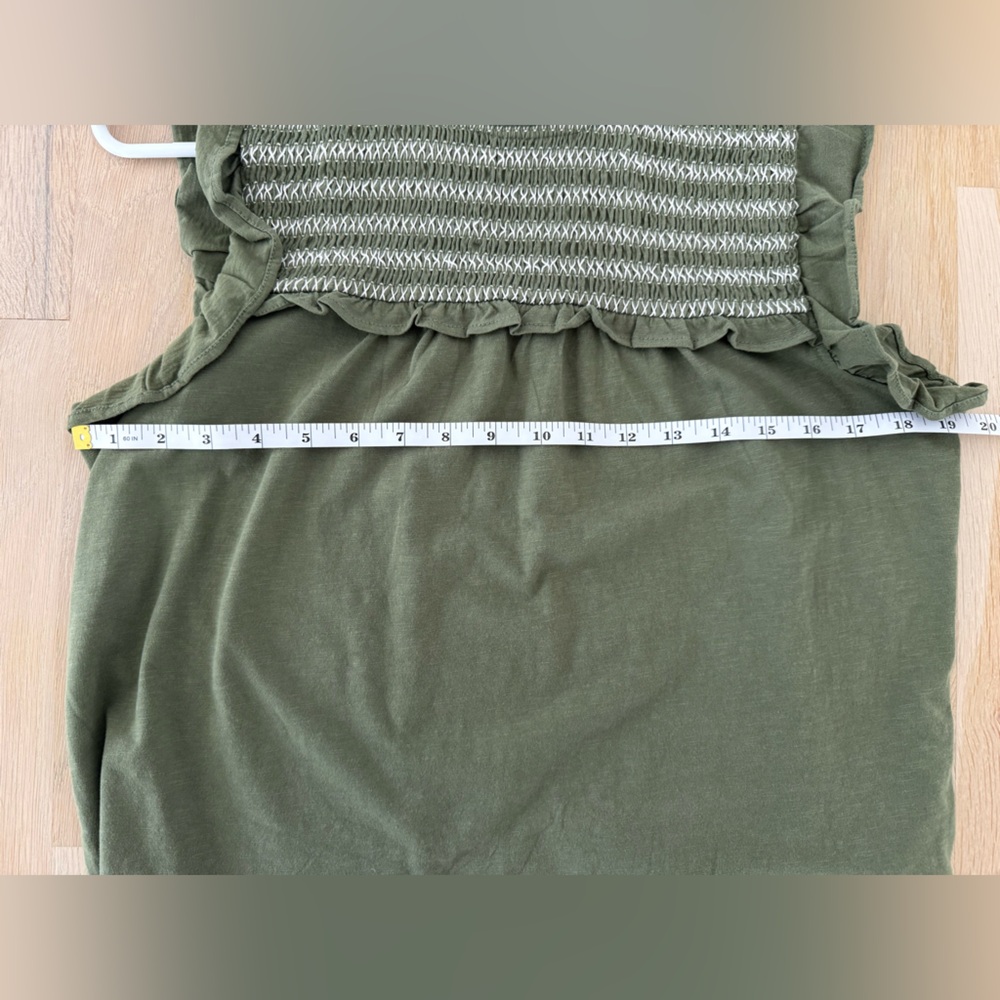 Green Ruffle Trim Shirt - Picture 3 of 4